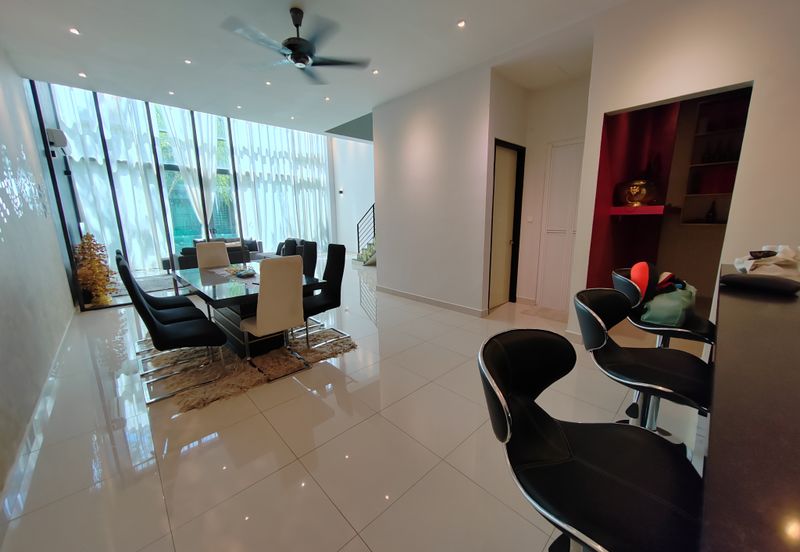 3 Storey Reflexion Pool Villa @ Puchong South