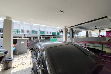 Seksyen 30, Shah Alam