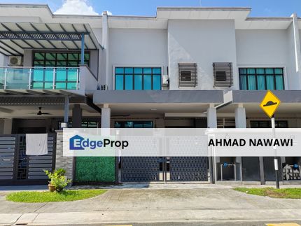 SEKSYEN 30 SHAH ALAM, 2 Storey Terrace House Jalan Kebun , Selangor, Shah Alam