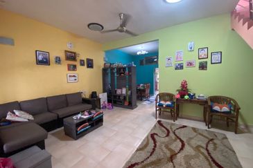 Rumah Teres 2 Tingkat @ Taman Pertam Jaya , Semabok