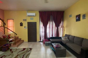 Rumah Teres 2 Tingkat @ Taman Pertam Jaya , Semabok