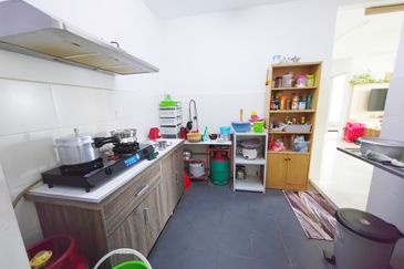 Residensi Laguna Biru 2