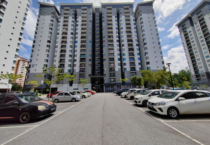 Residensi Laguna Biru 2