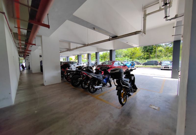 Residensi Laguna Biru 2