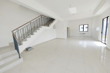 Robin @ Bandar Rimbayu