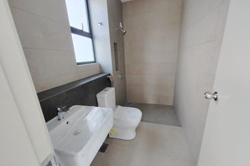 Robin @ Bandar Rimbayu