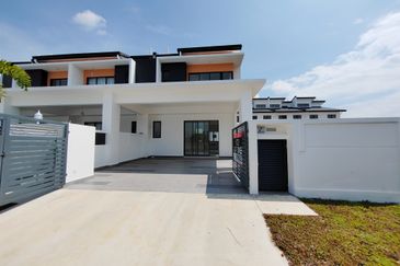 Robin @ Bandar Rimbayu