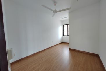 Double Storey Corner Lot Terrace 3,450 sqft Casira Bandar Bukit Raja