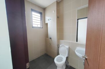 Double Storey Corner Lot Terrace 3,450 sqft Casira Bandar Bukit Raja