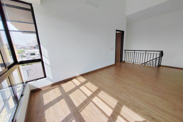 Double Storey Corner Lot Terrace 3,450 sqft Casira Bandar Bukit Raja