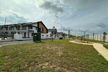 Alura @ Bandar Bukit Raja