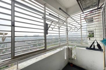 Vista Millennium Condominiums