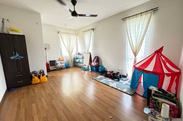 Saffron Hills @ Denai Alam