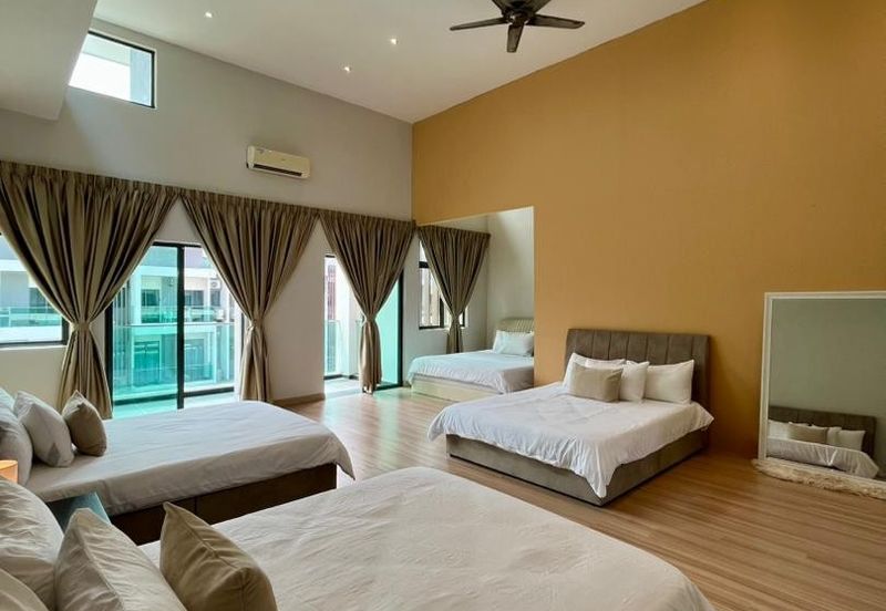 3 Storey Reflexion Pool Villa @ Puchong South