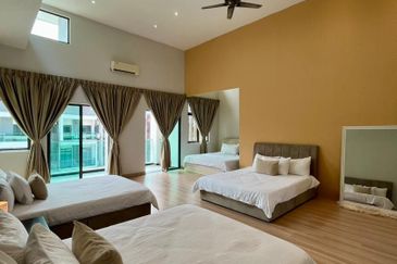 3 Storey Reflexion Pool Villa @ Puchong South