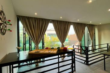 3 Storey Reflexion Pool Villa @ Puchong South