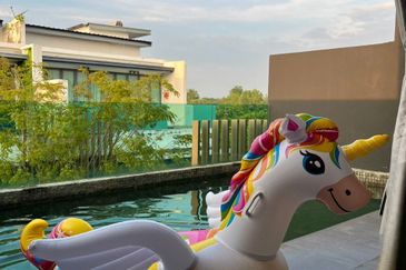 3 Storey Reflexion Pool Villa @ Puchong South