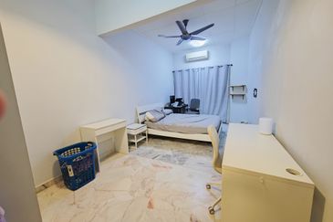 Taman Alam Megah, Seksyen 28