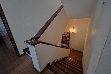 USJ HEIGHTS, 2.5 Storey Corner Lot Terrace House For Sale