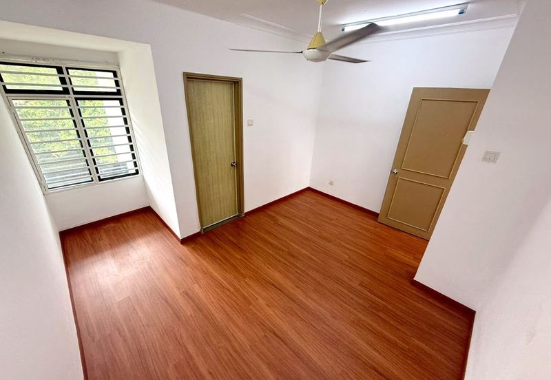 PRECINT 18 PUTRAJAYA , 2.5 Storey Terrace House For Sale