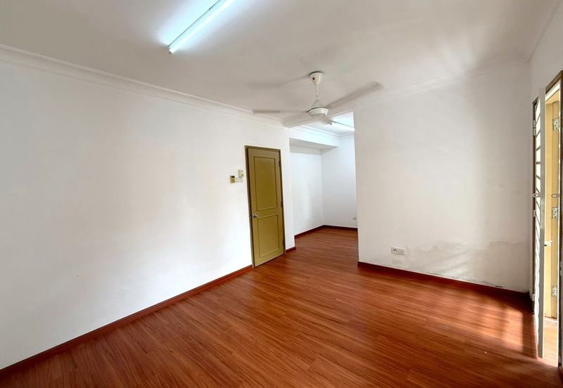 PRECINT 18 PUTRAJAYA , 2.5 Storey Terrace House For Sale