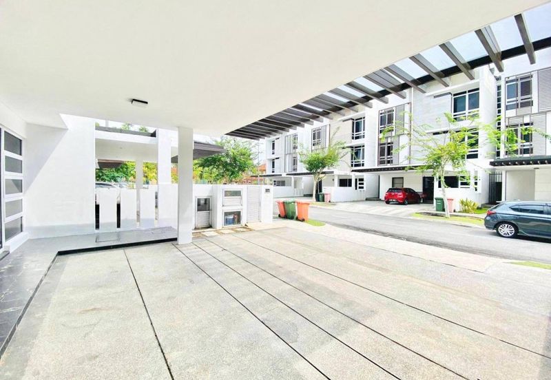 Duta Villa, Presint 14