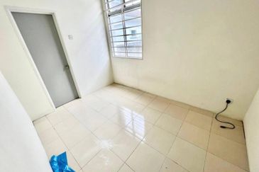 Jalan SP 9 @ Bandar Saujana Putra