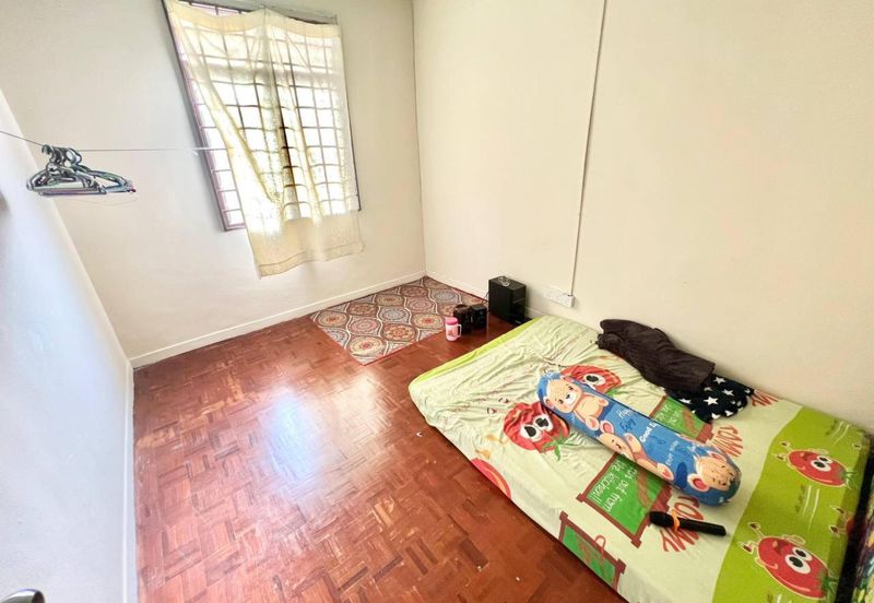 Taman Saujana Puchong