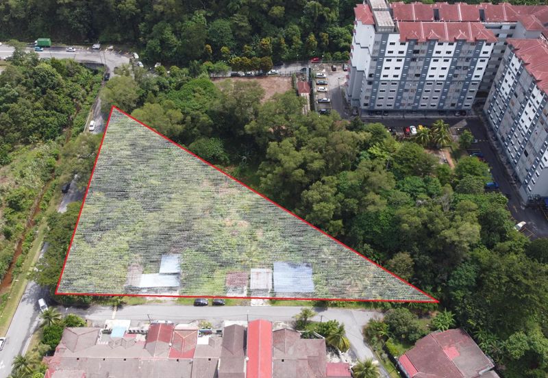 Bandar Tun Hussein Onn