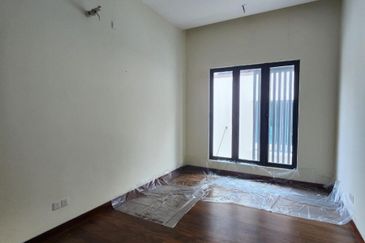 Lukisan @ Alam Impian