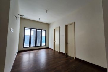 Lukisan @ Alam Impian