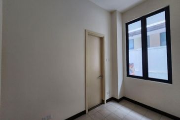 Lukisan @ Alam Impian