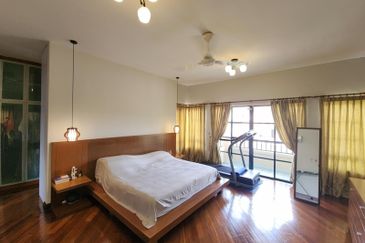 JALAN BIDAI BUKIT JELUTONG, 2 Storey Corner Lot Bungalow House For Sale