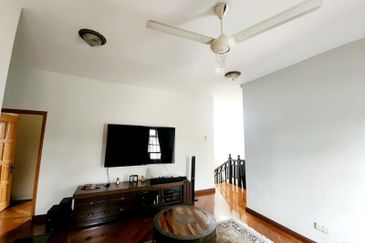 JALAN BIDAI BUKIT JELUTONG, 2 Storey Corner Lot Bungalow House For Sale