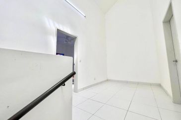 Bandar Mahkota Banting (Brooklands)