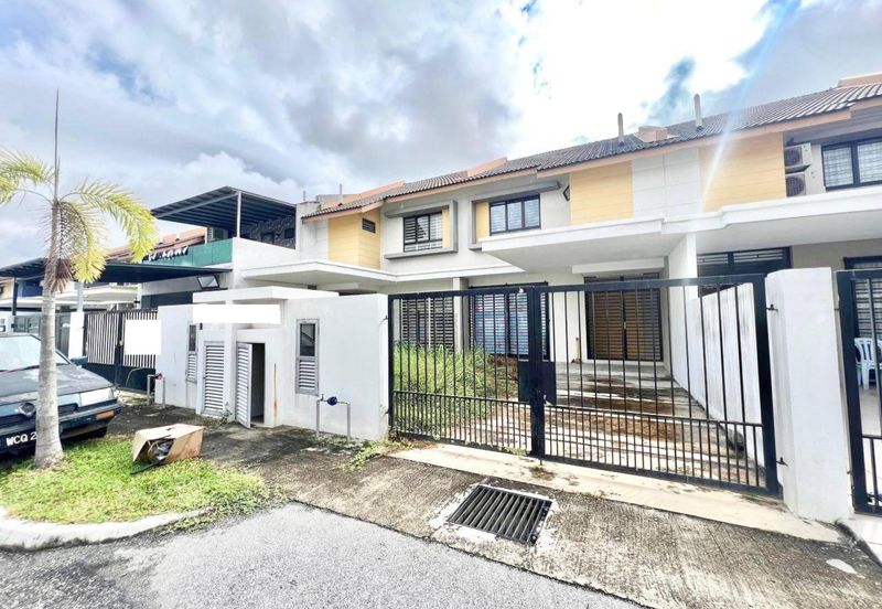 Bandar Mahkota Banting (Brooklands)