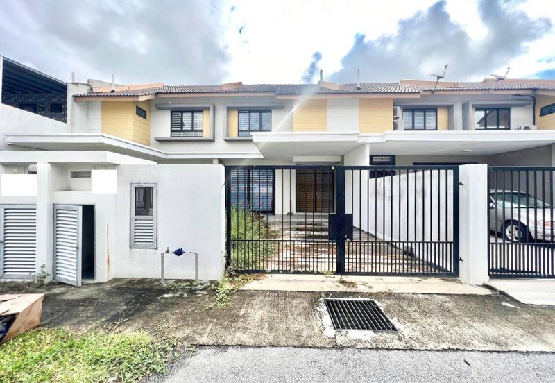 Bandar Mahkota Banting (Brooklands)