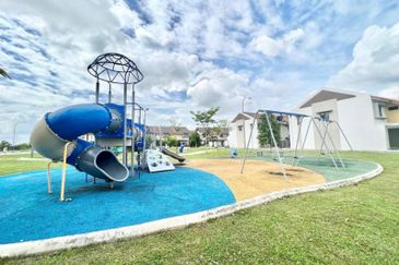 Bandar Mahkota Banting (Brooklands)