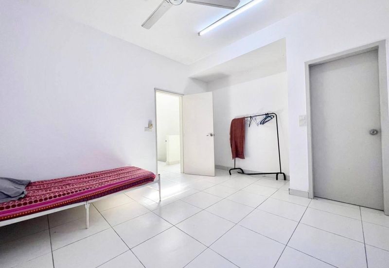 Bandar Mahkota Banting (Brooklands)