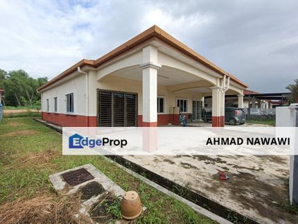 SEKSYEN 30 JALAN KEBUN SHAH ALAM, 1 Storey Semi Detached House For Sale, Selangor, Shah Alam