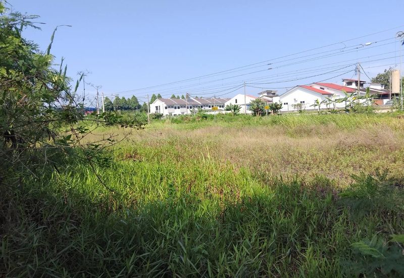 KAMPUNG TASEK IPOH , Residential Land 10.475 acres with Approval KM For Sale