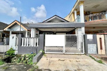 Taman Pinggiran Batu Caves