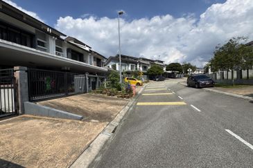 Saffron Hills @ Denai Alam