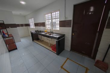 Taman Alam Megah, Seksyen 28