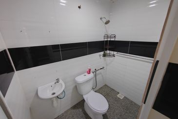 Taman Alam Megah, Seksyen 28