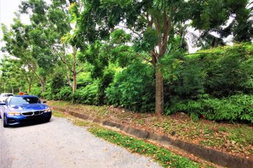 Ayer Keroh Commercial Centre