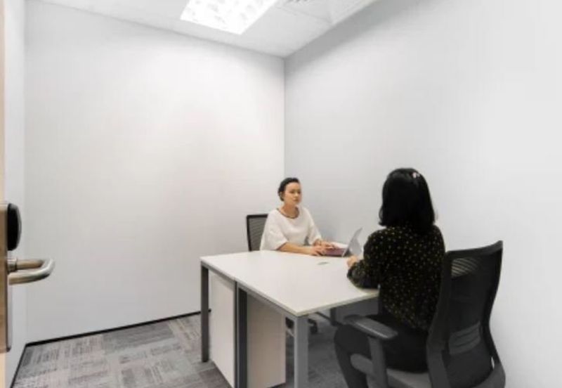 Standard Chartered Building,Fully Furnished Office