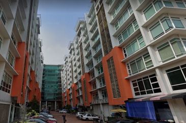 Oasis Square, Ara Damansara, Corner Lot 