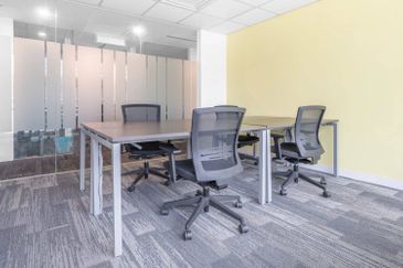 THE SUMMIT SUBANG USJ 1