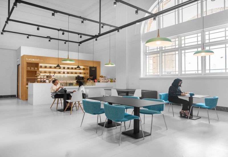 Standard Chartered Building,Fully Furnished Office